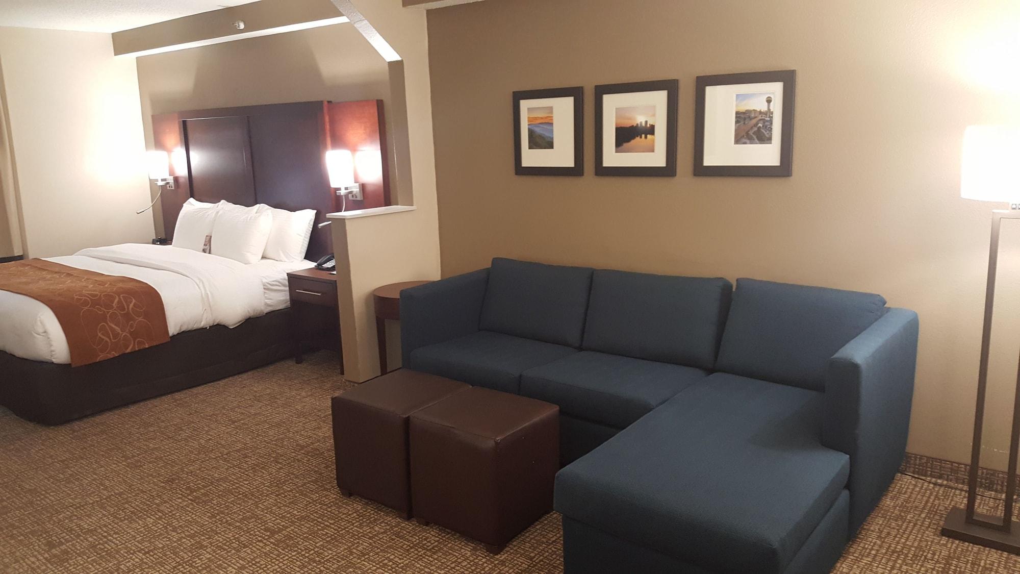 คอมฟอร์ท สวีทส์ แอร์พอร์ต Hotel อัลคอ ภายนอก รูปภาพ